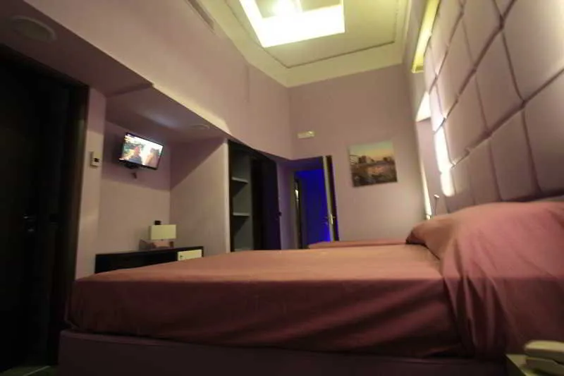 Room, Margherita Rooms & Breakfast, Naples