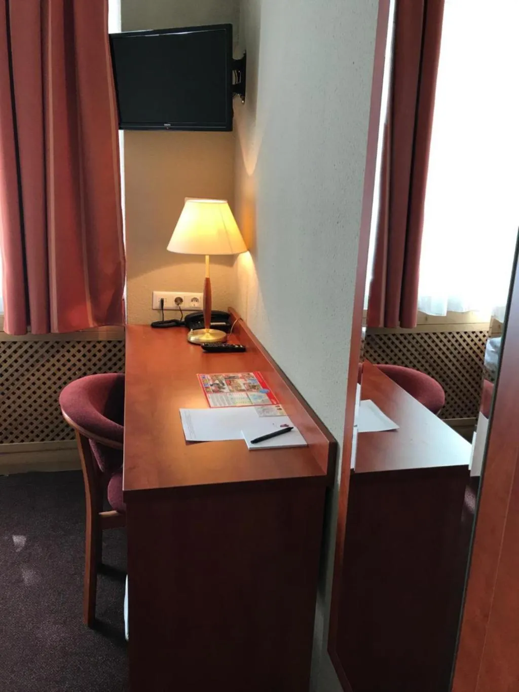 SINGLE STANDARD Room, Astrid, Berlin