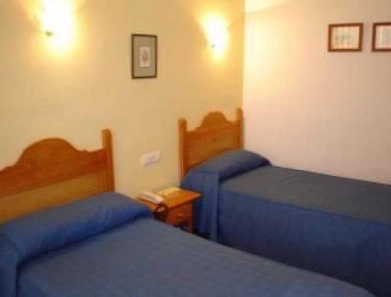 Room, Londres, Seville