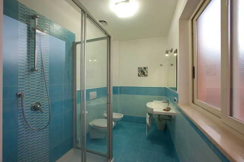 Room, Cosmomare, Naples