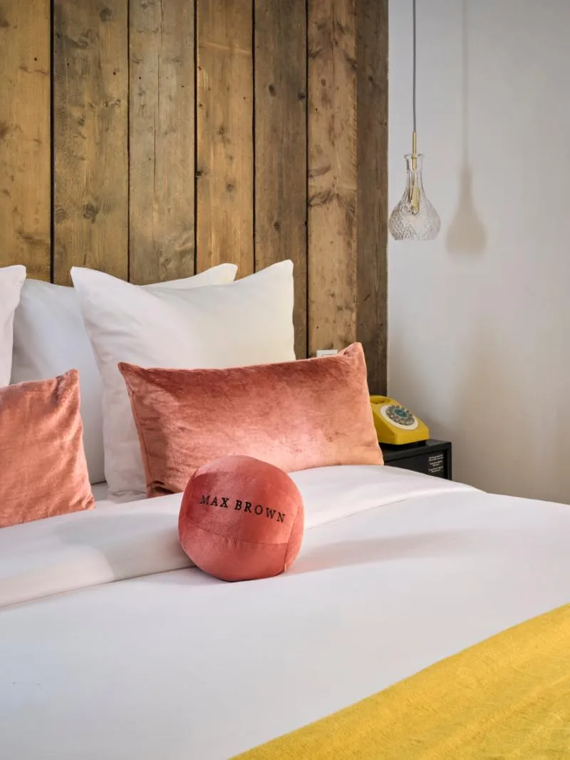 Double or Twin STANDARD Room, Max Brown Htl Canal District, part of Sircle Colle, Amsterdam