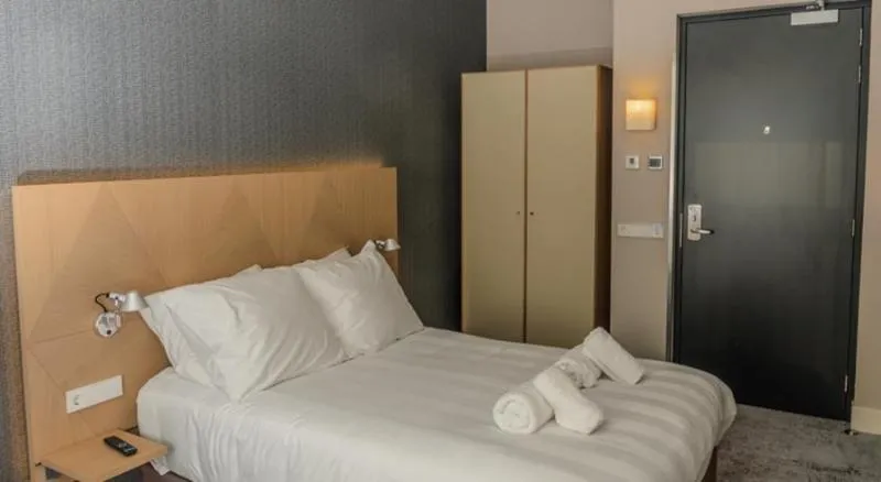 Room, Amadi Panorama Hotel, Amsterdam