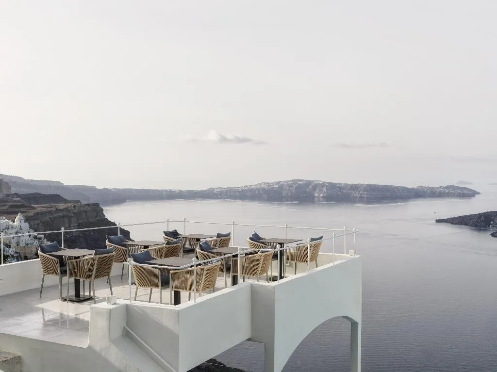 General view, Cosmopolitan Suites, Santorini