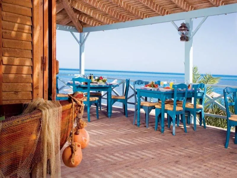 Bar, Movenpick Resort & Spa El Gouna, Red Sea Riviera