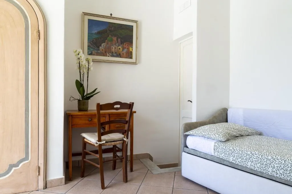 QUADRUPLE STANDARD Room, Hotiday Positano Sea View, Naples