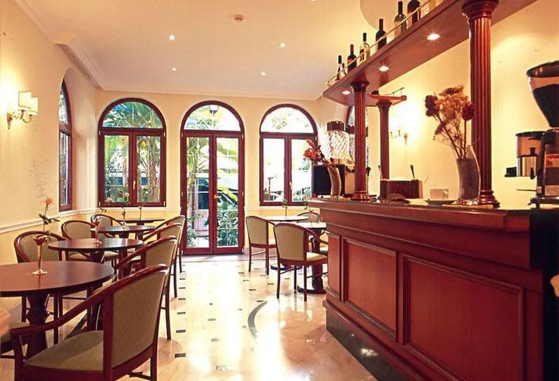 Bar, Astoria Garden, Rome