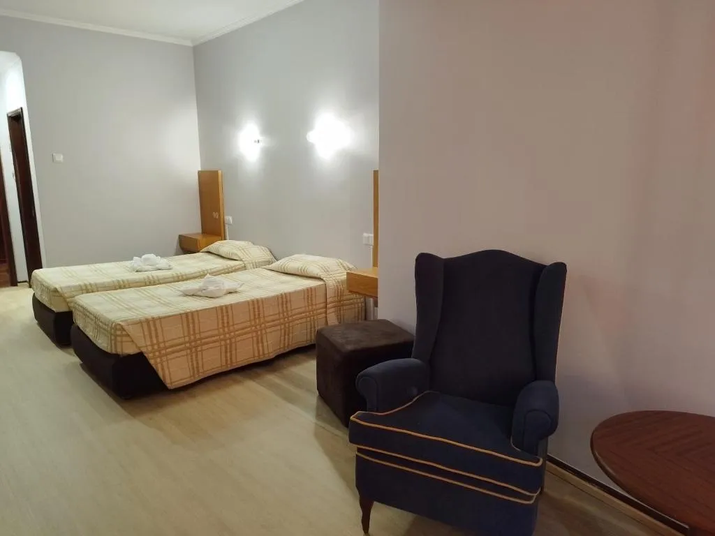 APARTMENT ONE BEDROOM Room, Alojamento Central Ii, Madeira