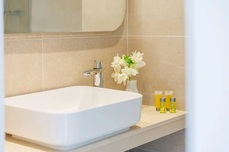 SINGLE STANDARD Room, Nissi Park, Cyprus