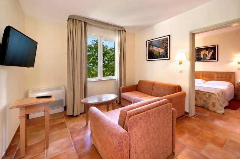 APARTMENT WITH BALCONY Room, Apartments Bellevue Plava Laguna, Istria