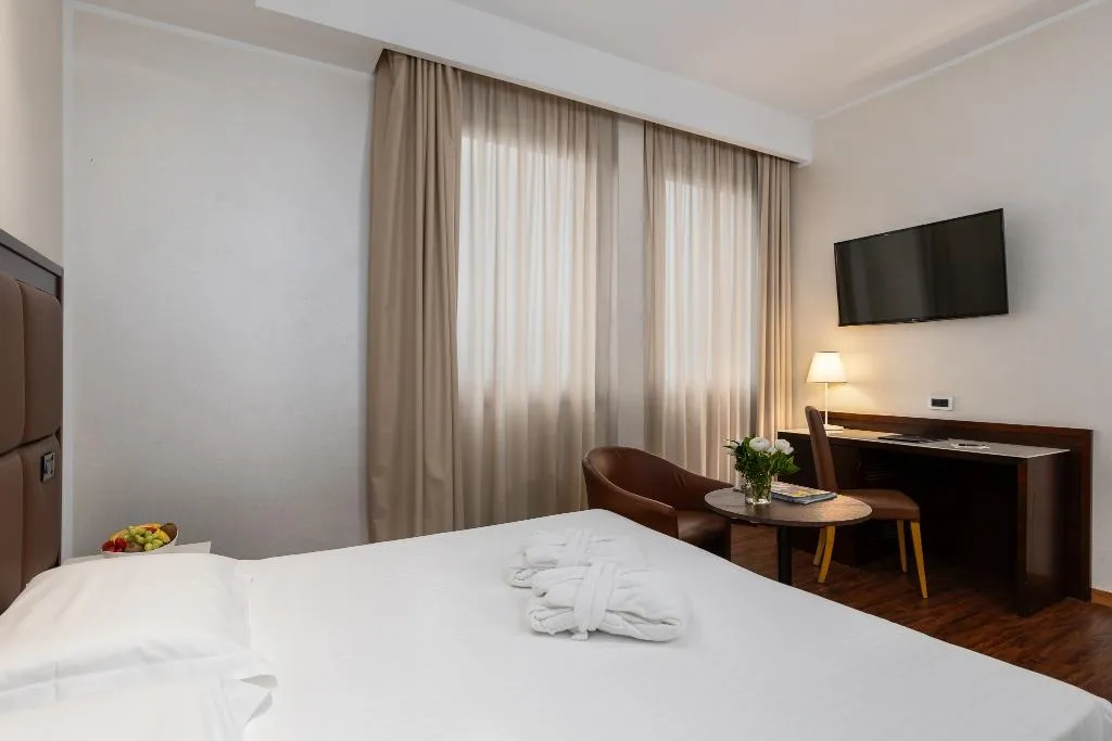 DOUBLE SINGLE USE SUPERIOR Room, Minerva, Florence