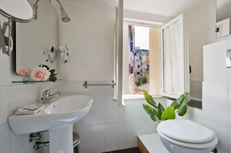 DOUBLE ECONOMY Room, Guest House Ventisei Scalini A Trastevere, Rome