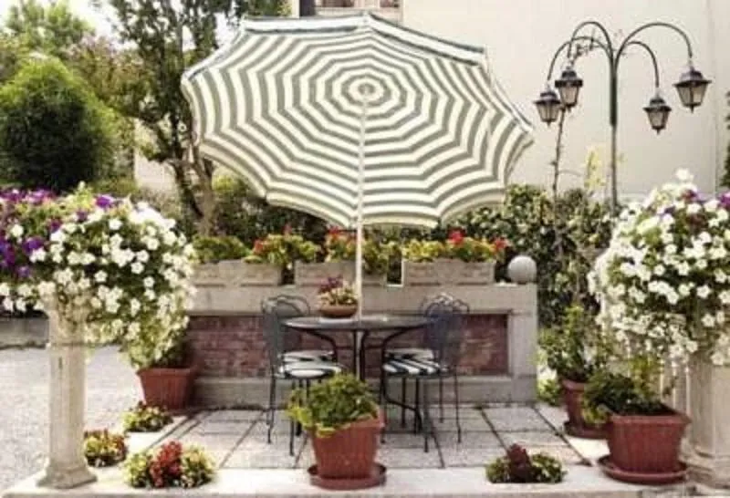 Terrace, Villa Albertina, Venice