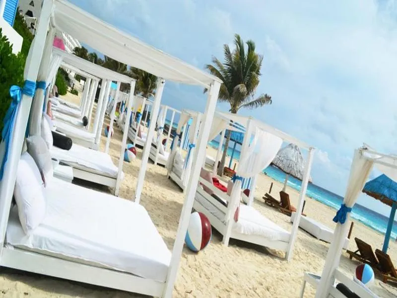 Beach, The Pyramid Cancun by Oasis, Cancun Area