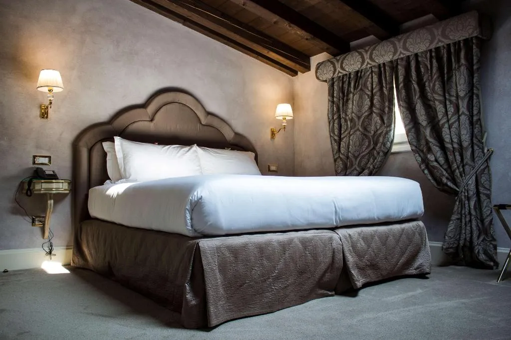 DOUBLE Accesible Deluxe  Room, Hotel Villa Barbarich, Venice