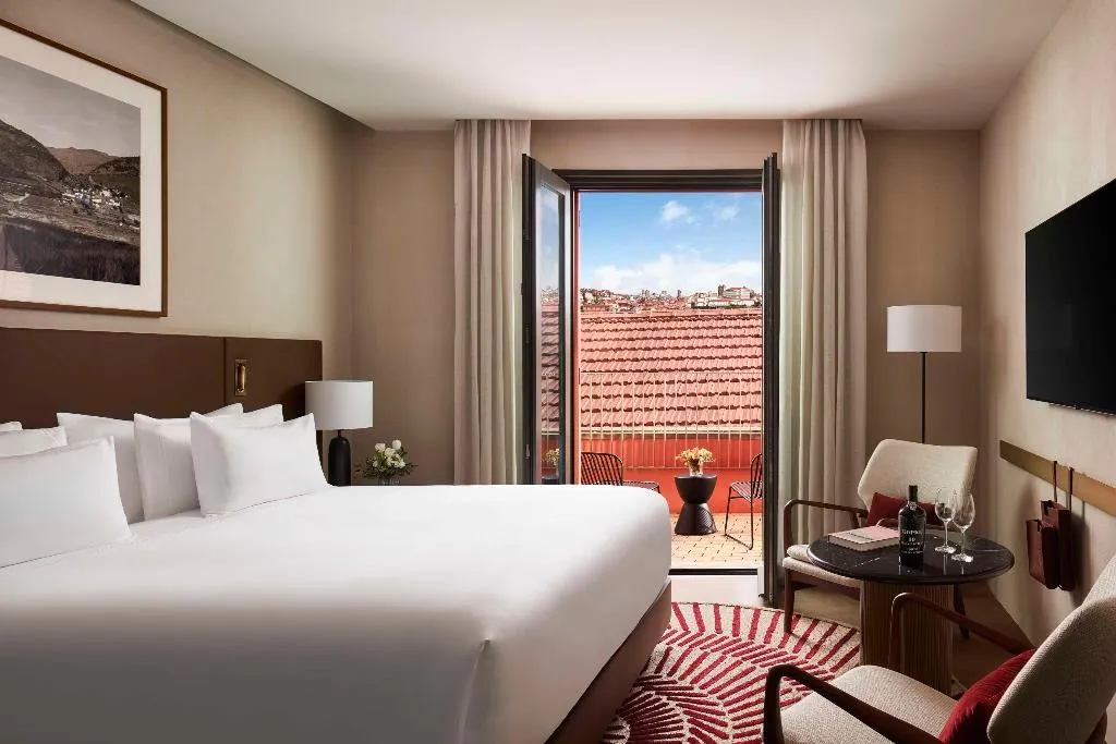 DOUBLE SUPERIOR WITH TERRACE Room, Tivoli Kopke Porto Gaia Hotel, Porto