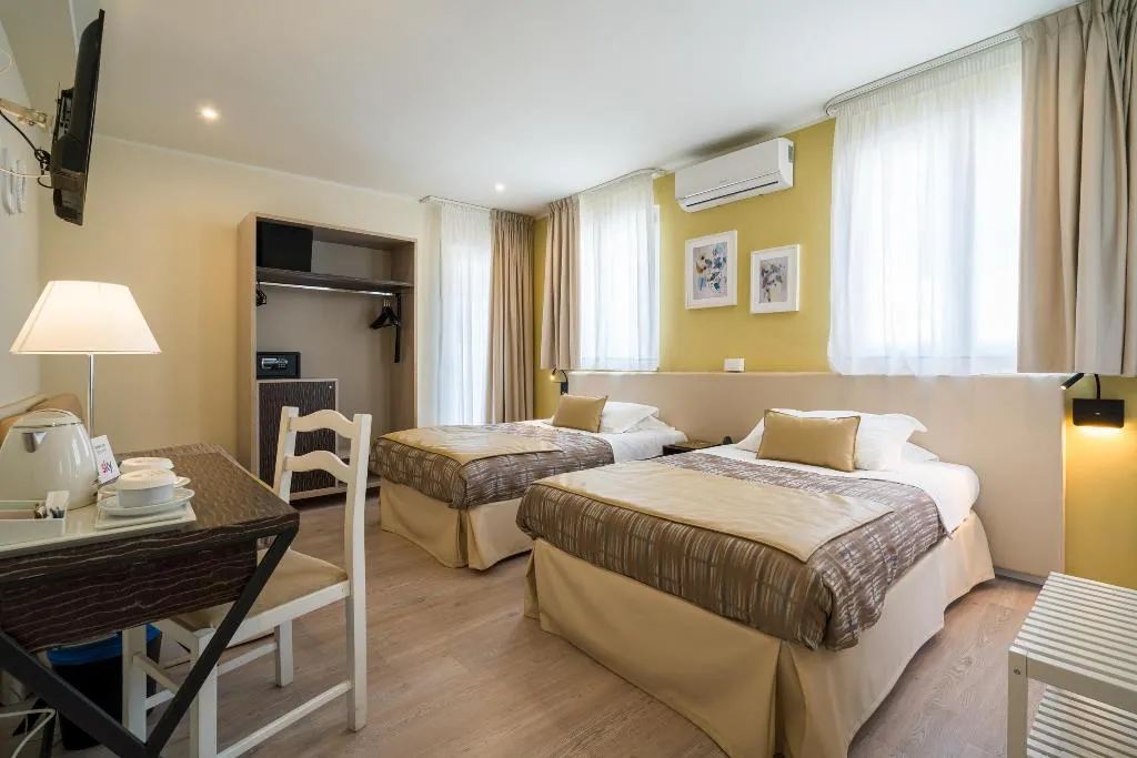 DOUBLE MOUNTAIN VIEW Room, Hotel Rivage Taormina, Taormina