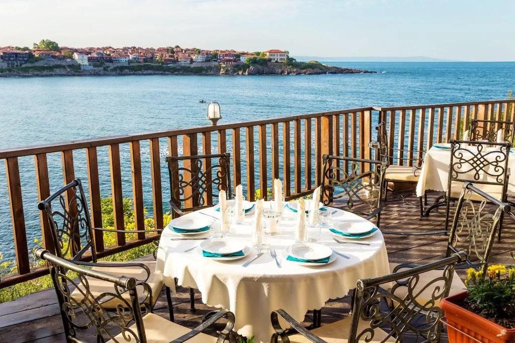 Restaurant, Coral, Bourgas