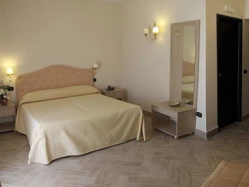 Room, Barbato Hotel, Naples