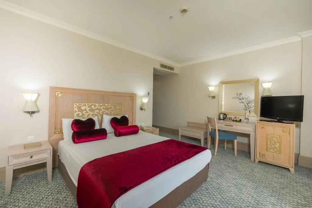Room, Crystal Family Comfort Collection, Antalya