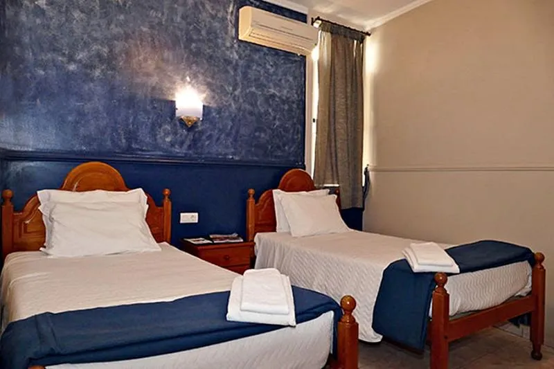 TRIPLE STANDARD Room, Guest House Sao Filipe, Algarve
