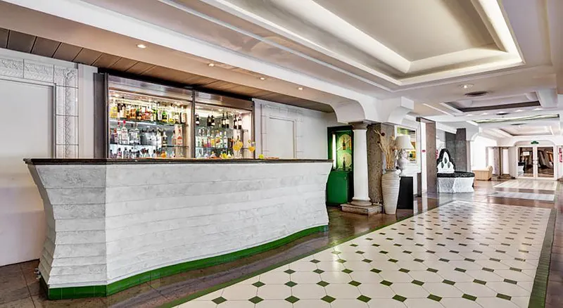 Bar, Aris Garden, Rome