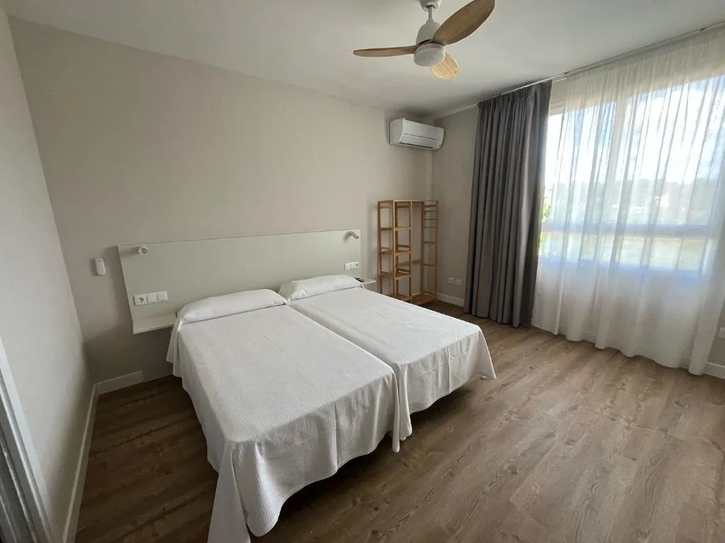 DOUBLE SUPERIOR ONE BEDROOM Room, Aparthotel Pinosol, Costa Blanca