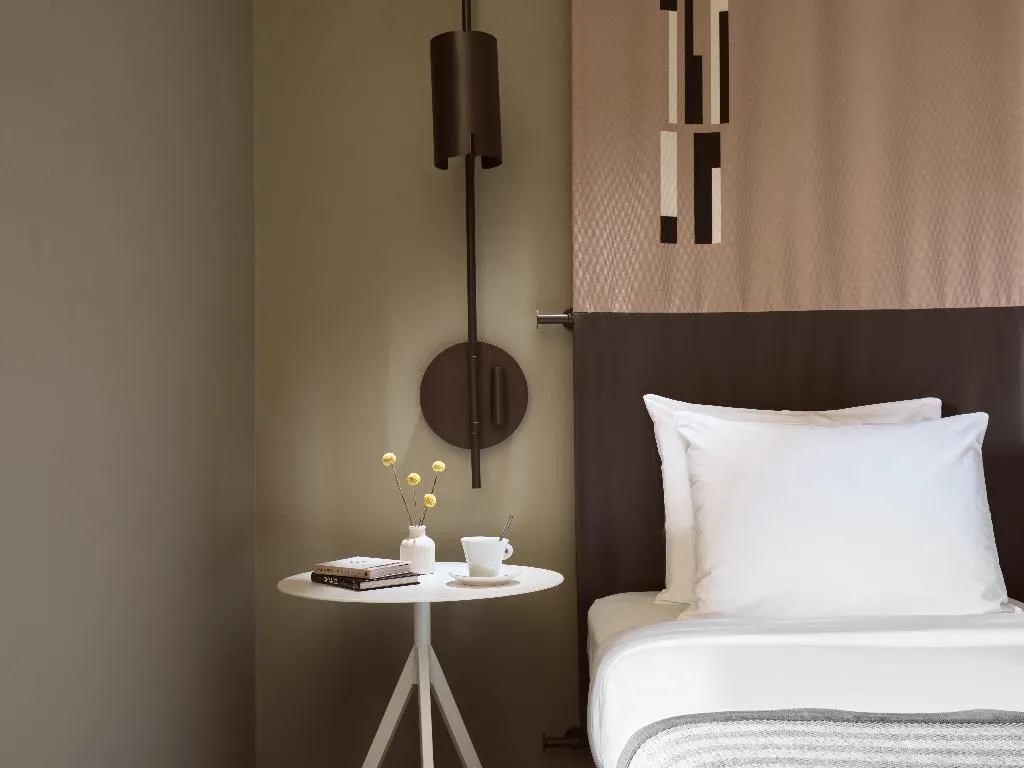 Room, City, Halkidiki
