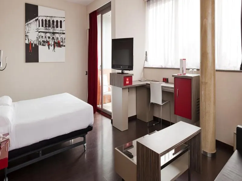 Room, Ilunion Barcelona, Barcelona