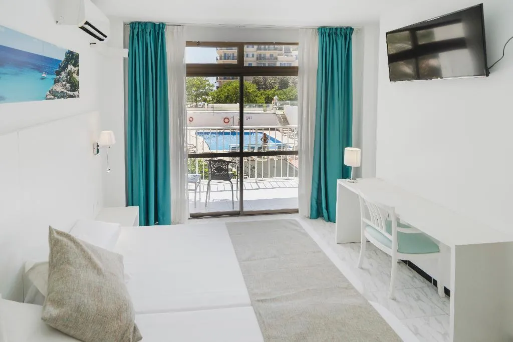 DOUBLE SINGLE USE POOL VIEW Room, Amic Miraflores, Majorca