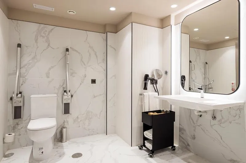 TRIPLE STANDARD Room, Ilunion Les Corts Spa, Barcelona