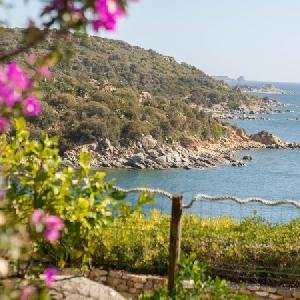 Villa Luna Bay Home Retreat, Cagliari