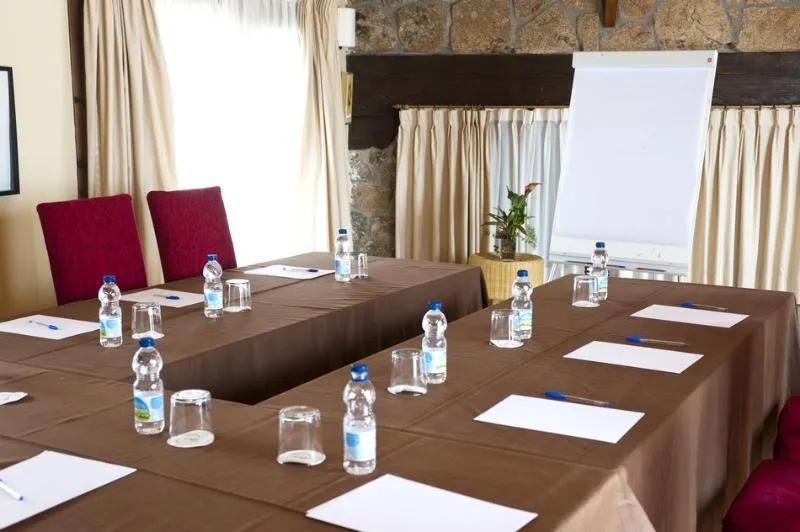 Conferences, La Sierra by Selecta, Madrid