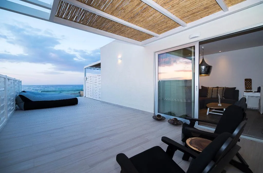 SUITE WITH PRIVATE POOL Room, Insula Alba Resort & Spa, Crete