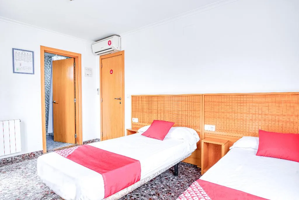 TWIN STANDARD Room, Hostal Nova Picanya, Valencia