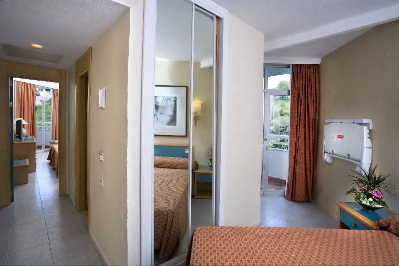 Room, Meliá Cala Galdana, Menorca