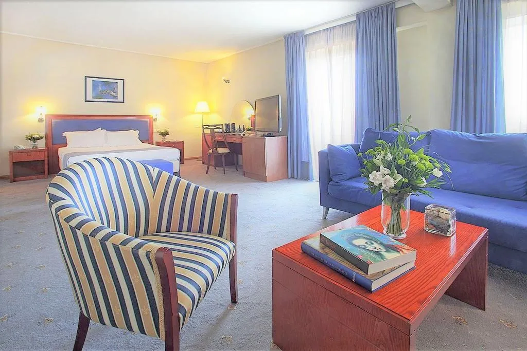SUITE STANDARD Room, Congo Palace, Athens