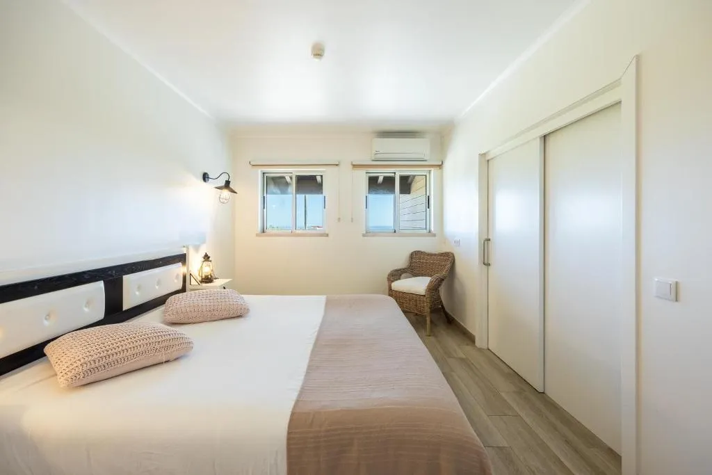 APARTMENT ONE BEDROOM WITH VIEWS Room, Pontalaia, Algarve