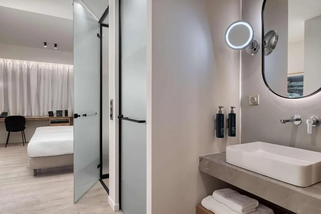 Room, Hilton Garden Inn Athens Syggrou Avenue, Athens