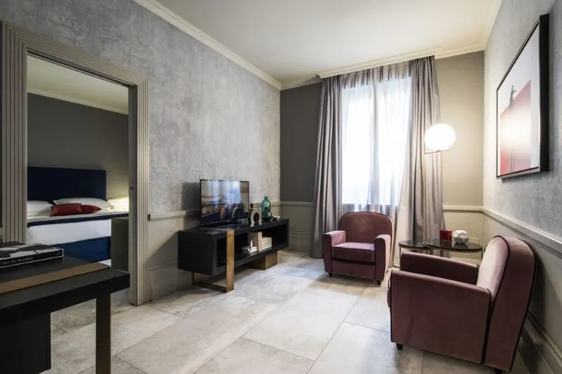 Room, Palazzo Cornalia, Milan