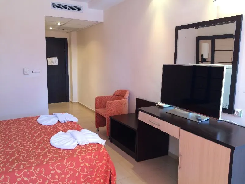 DOUBLE STANDARD Room, Tm Deluxe, Bourgas