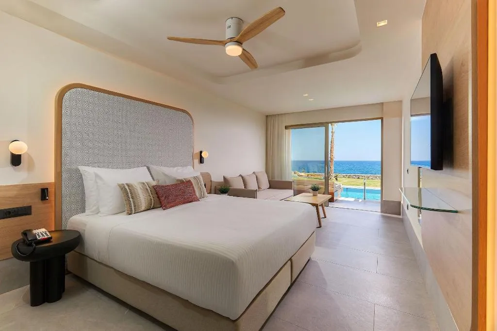 Room, Enorme Santanna Island, Crete