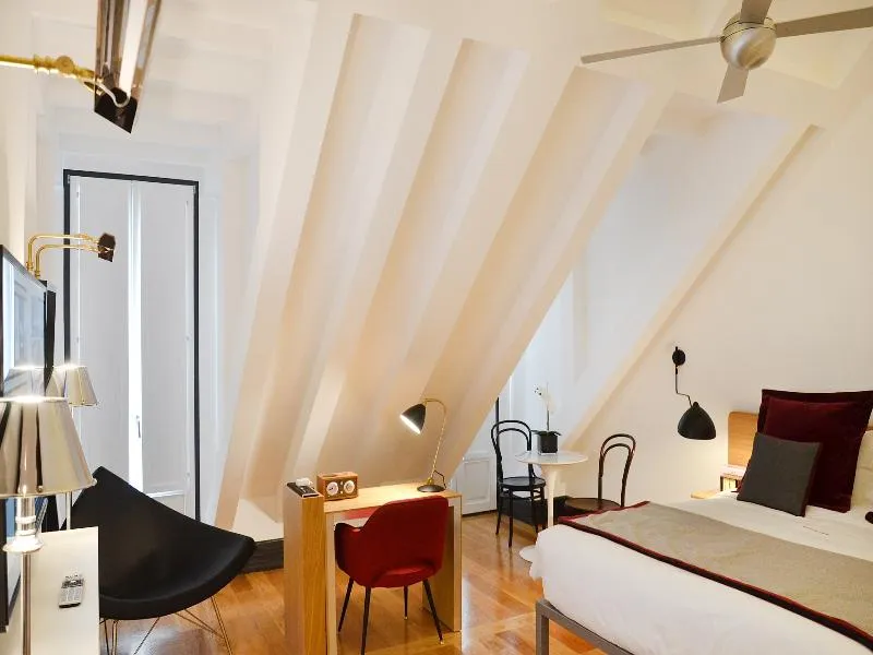 DOUBLE STANDARD Room, Browns Central Hotel, Lisbon
