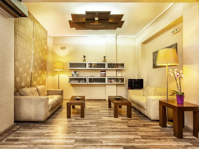 Lobby, Perea, Halkidiki