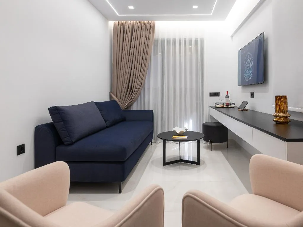 SUITE CLASSIC Room, Captain Napoleon Paterakis CNP Luxurious Suites, Crete