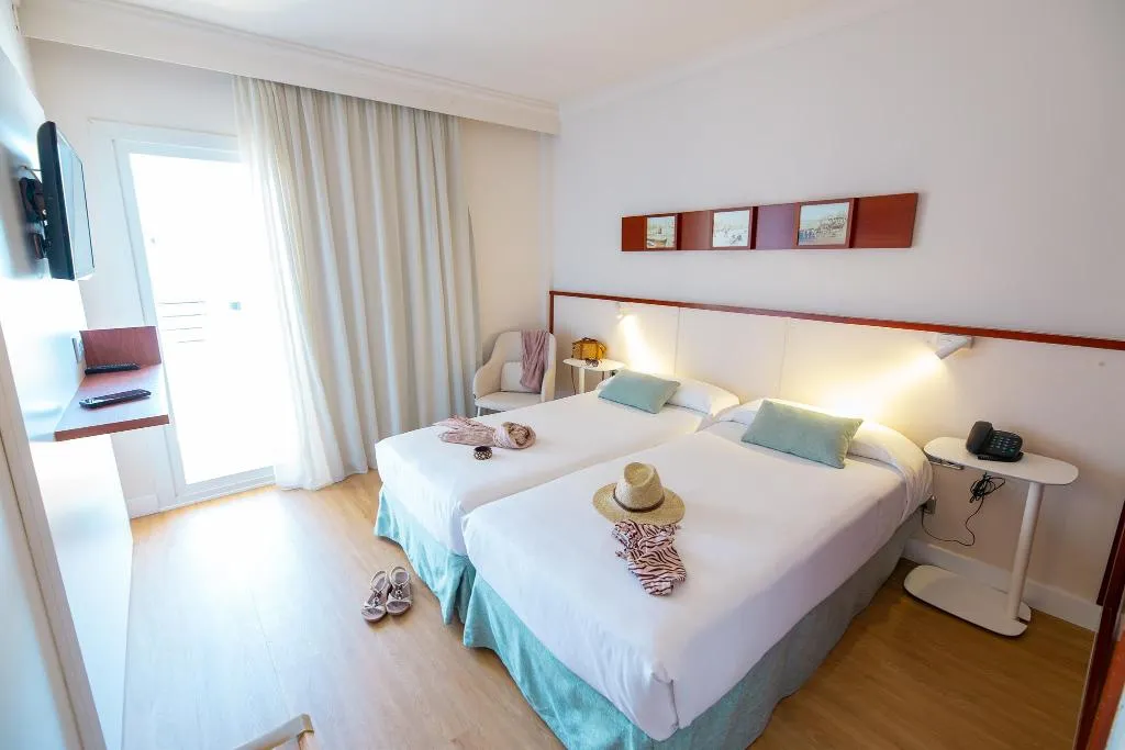 Double or Twin STANDARD Room, Prestige Victoria, Costa Brava