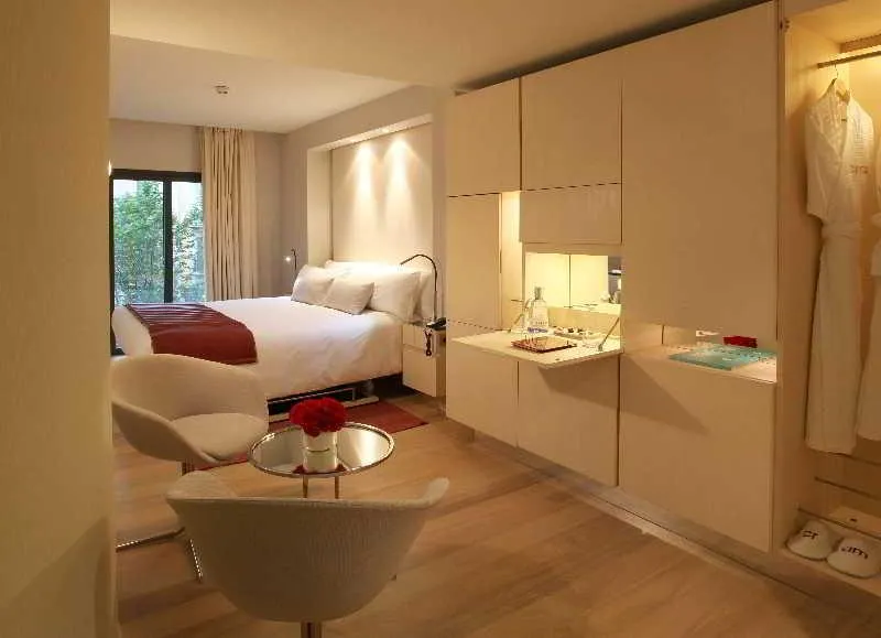 Double or Twin SUPERIOR Room, Cram, Barcelona