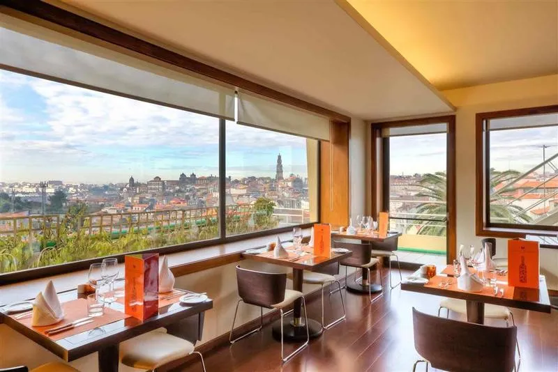 Restaurant, Mercure Porto Centro Santa Catarina, Porto