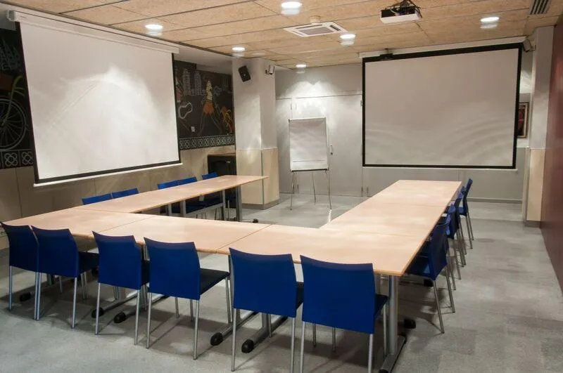 Conferences, Youth Hostel Pere Tarres, Barcelona