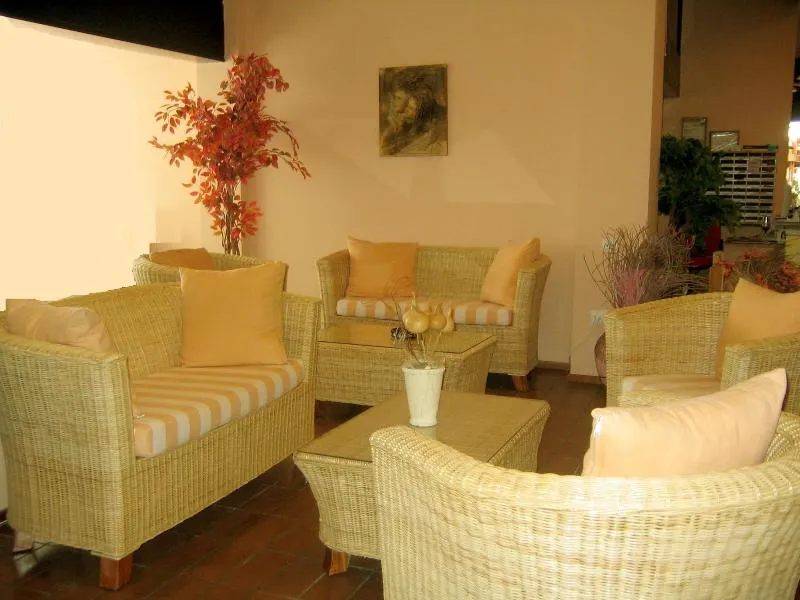 Lobby, Caravel, Rhodes
