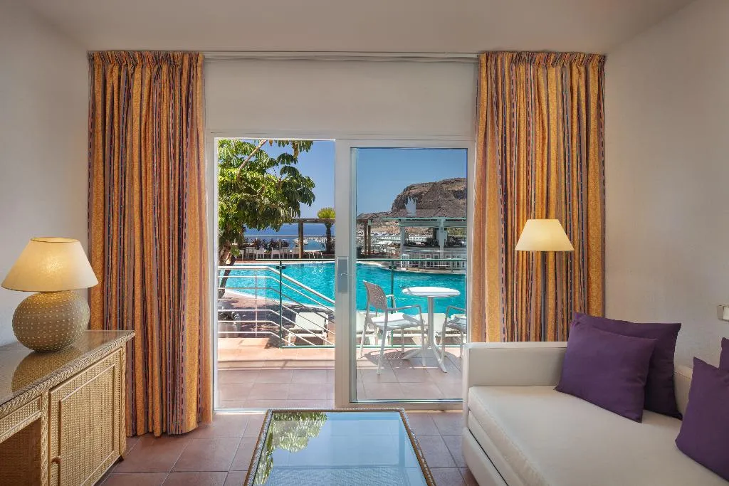 SUITE POOL VIEW Room, Mogan Princess & Beach Club, Gran Canaria